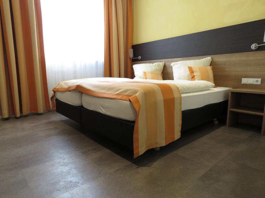 Hotel Trutzpfaff Speyer Kültér fotó
